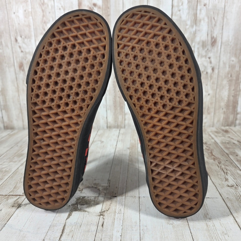 Vans Old Skool Red Black Checkerboard Suede Canvas Sneakers Womens 8.5 Mens 7.0 - Picture 7 of 8